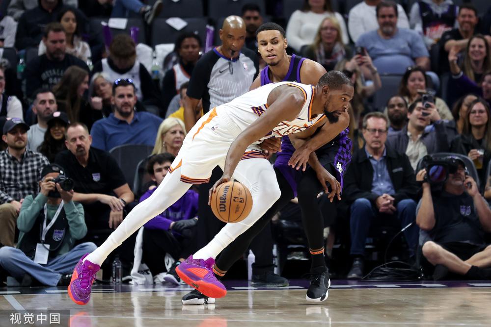 本钢的球迷 本钢的球迷