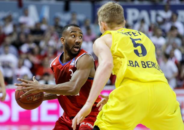 他作为年轻 他作为年轻